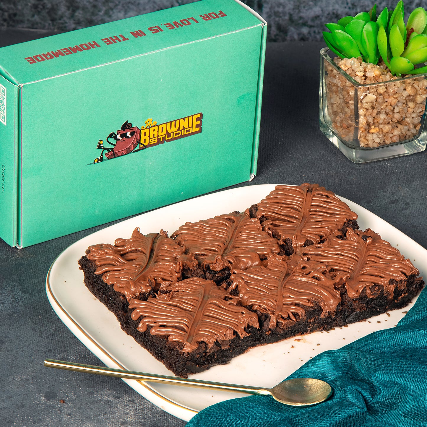 Incredible Nutella Brownie Box